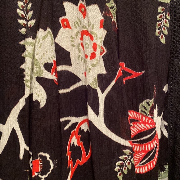 Womens tunic - Picture 3 of 3